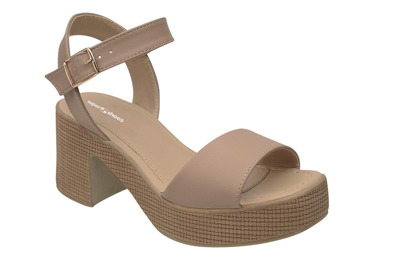SuperShoes 2570-(390): Minimalismo de impacto
