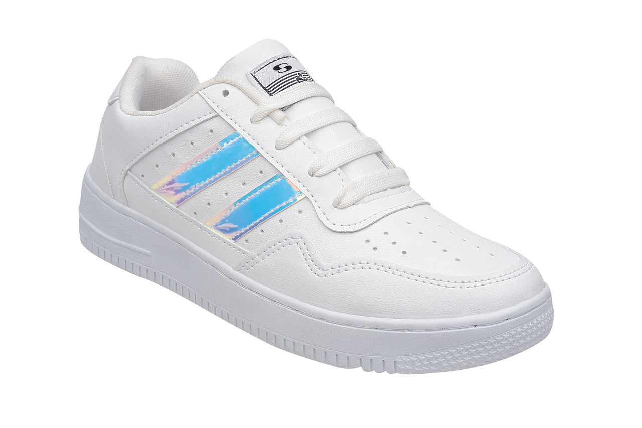 SuperShoes: Tenis Blanco Tornasol ¡Brilla en Cada Paso!