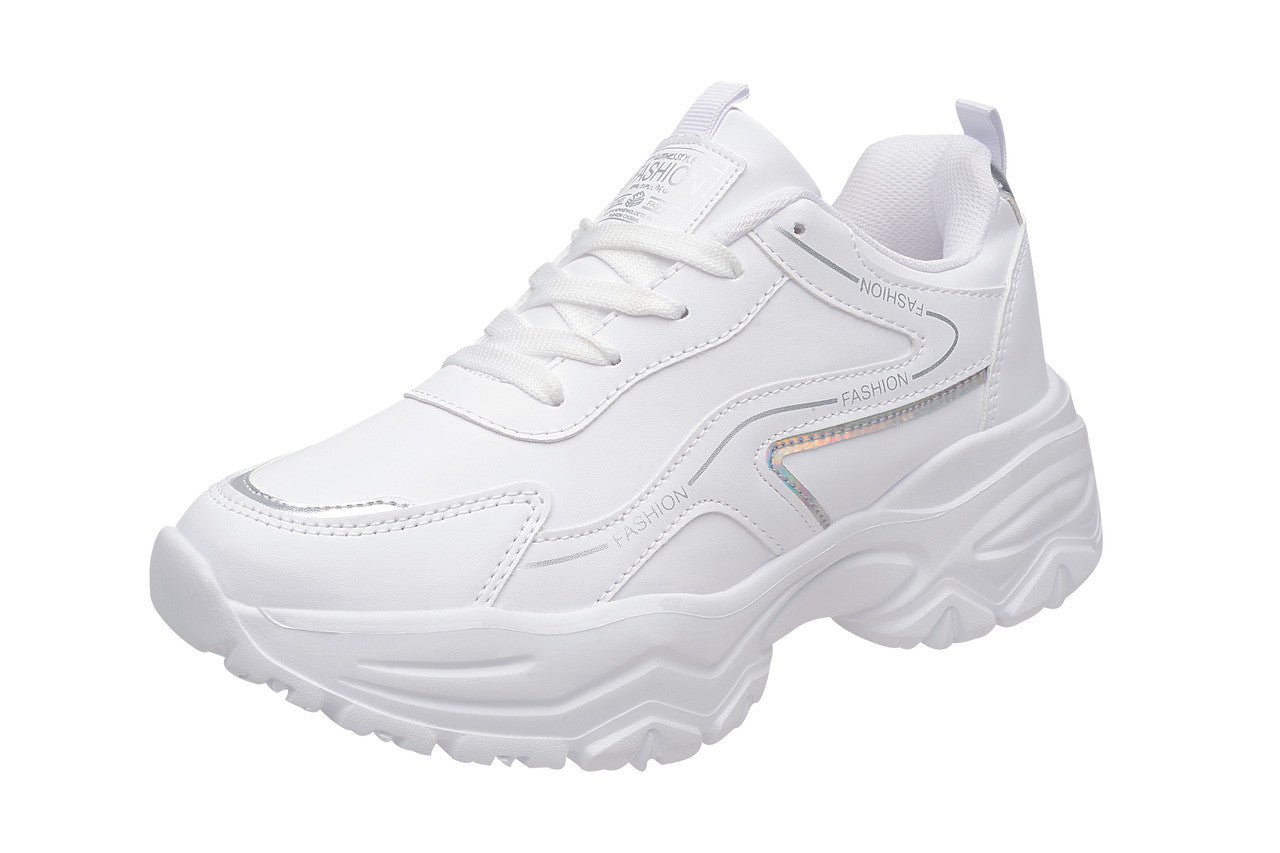 SuperShoes: Tenis White Vibes Only