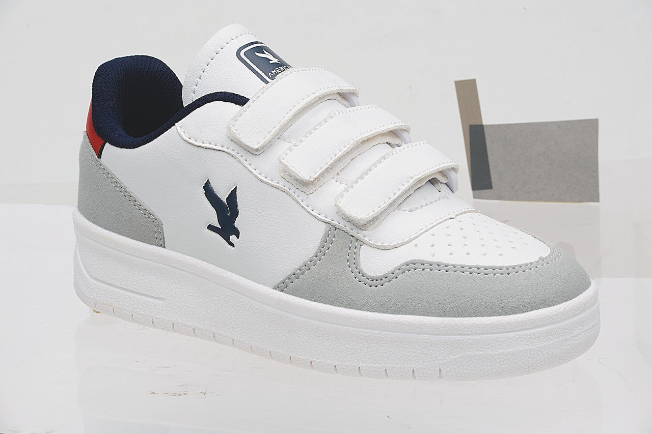SuperShoes: Tenis Blanco Marino, ¡estilo retro top!