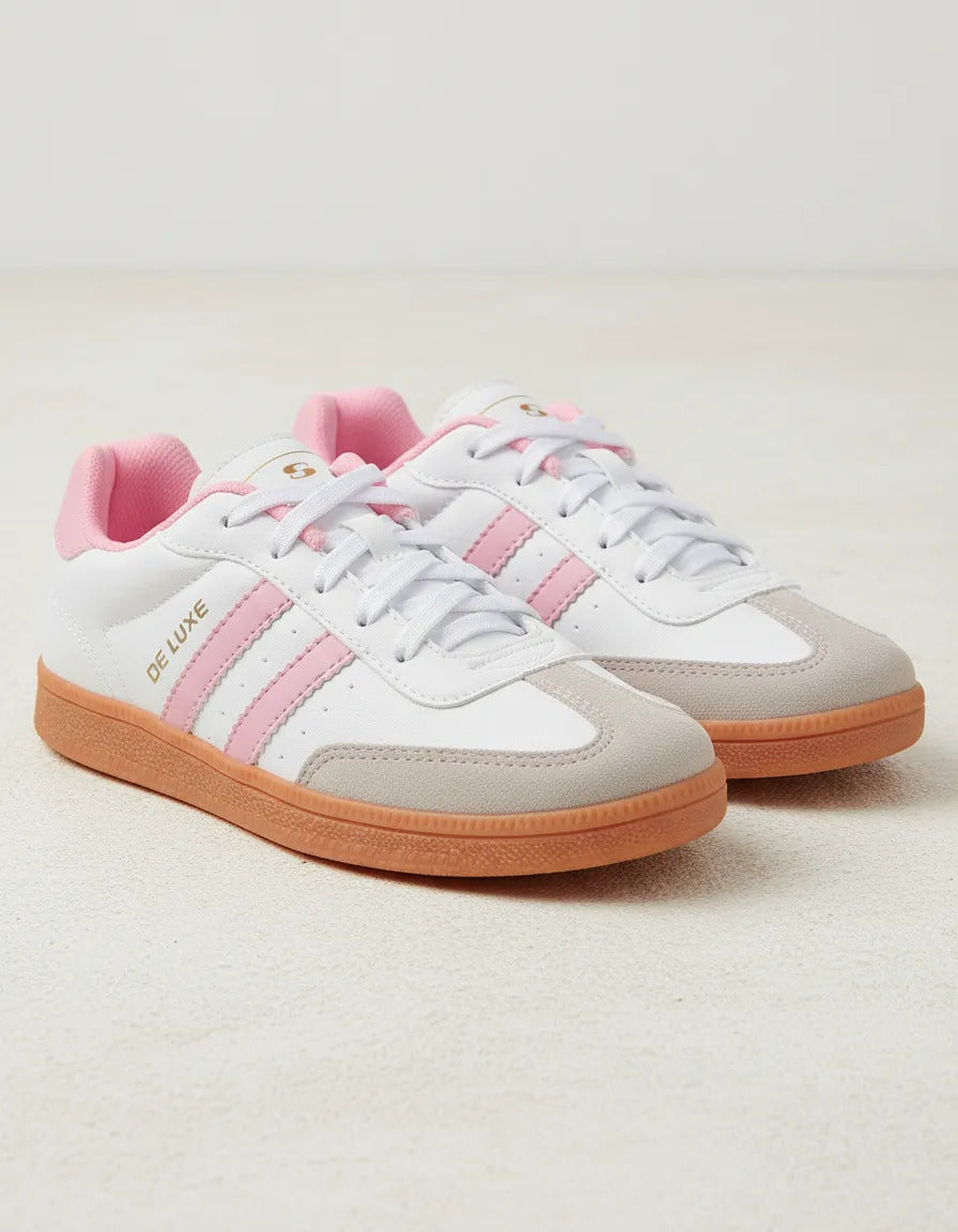 SuperShoes: Tenis "De Luxe" retro-chic, ¡estilo y confort!