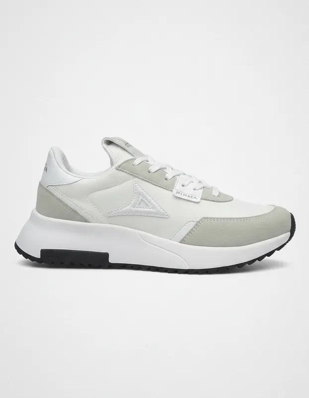 Tenis Pirma Blancos: El Básico "Clean Girl" del Momento