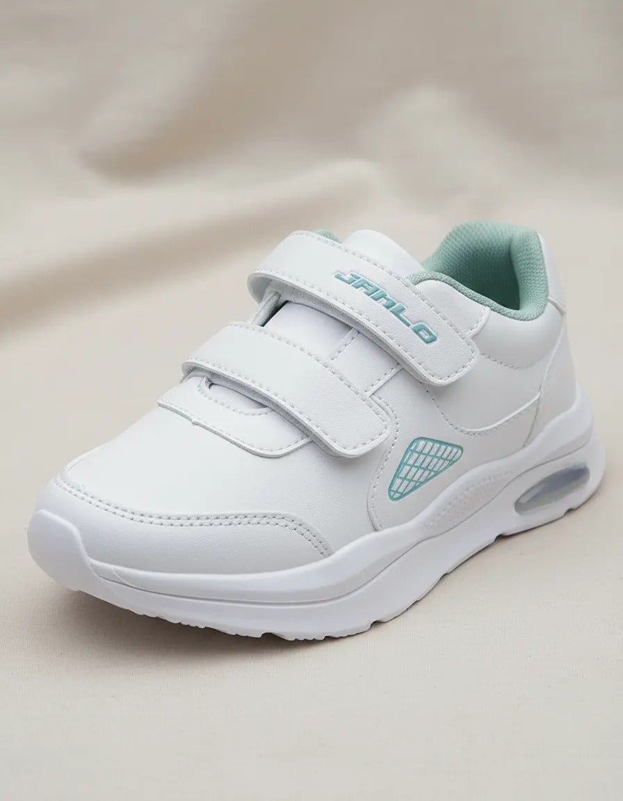 SuperShoes: Tenis blancos ultra ligeros, ¡el básico pro!