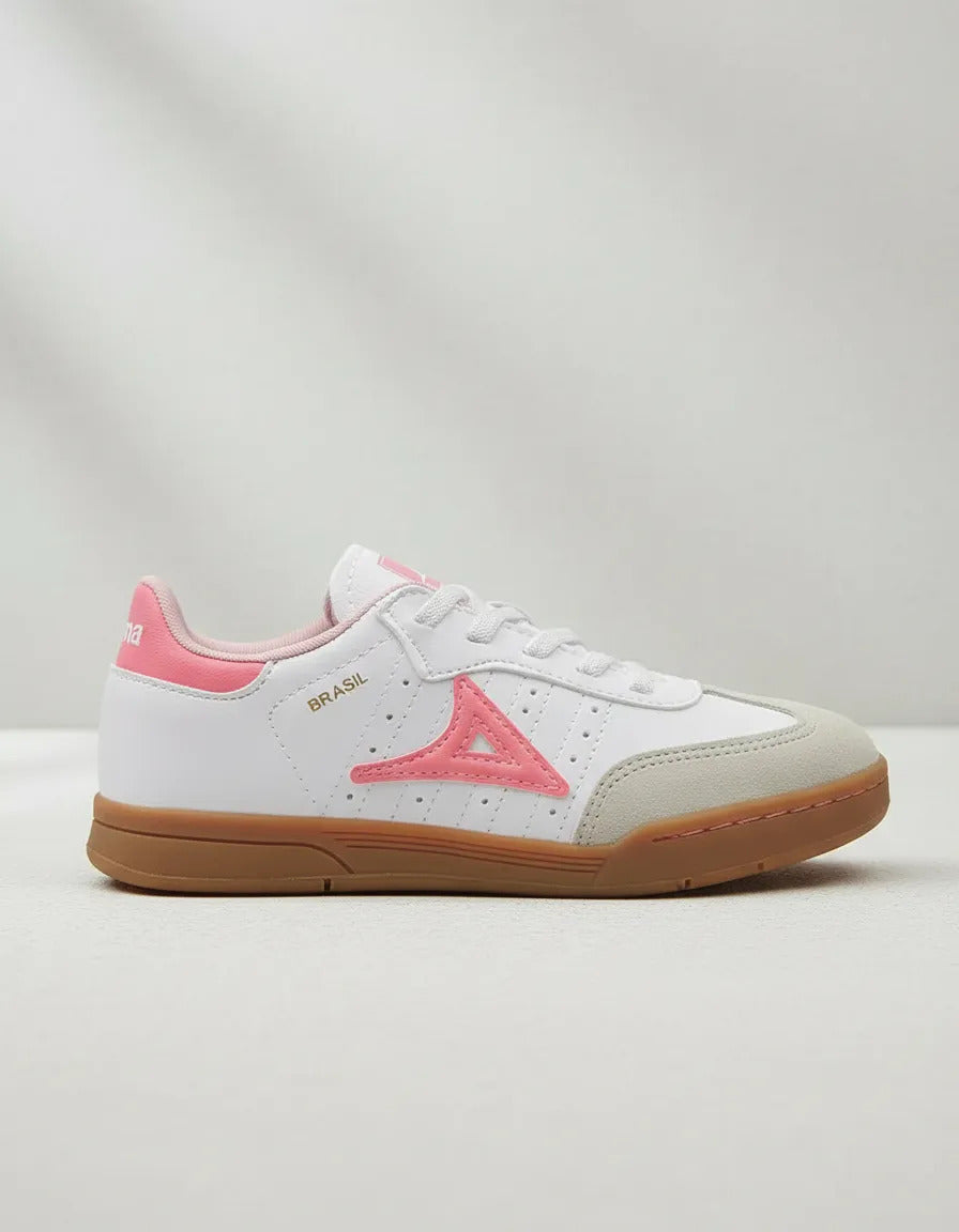 PIRMA: Tenis retro-chic, ¡estilo y resistencia!
