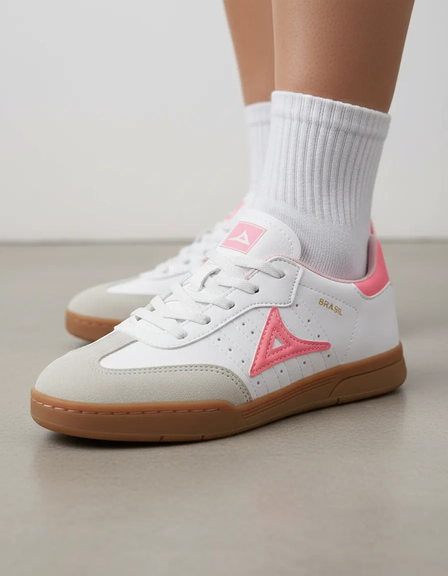PIRMA: Tenis retro-chic, ¡estilo y resistencia!