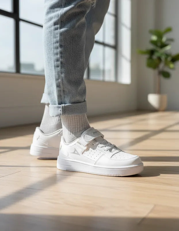 PIRMA: Tenis blancos ultra ligeros, ¡el básico pro!