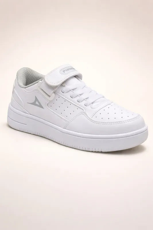 PIRMA: Tenis blancos ultra ligeros, ¡el básico pro!