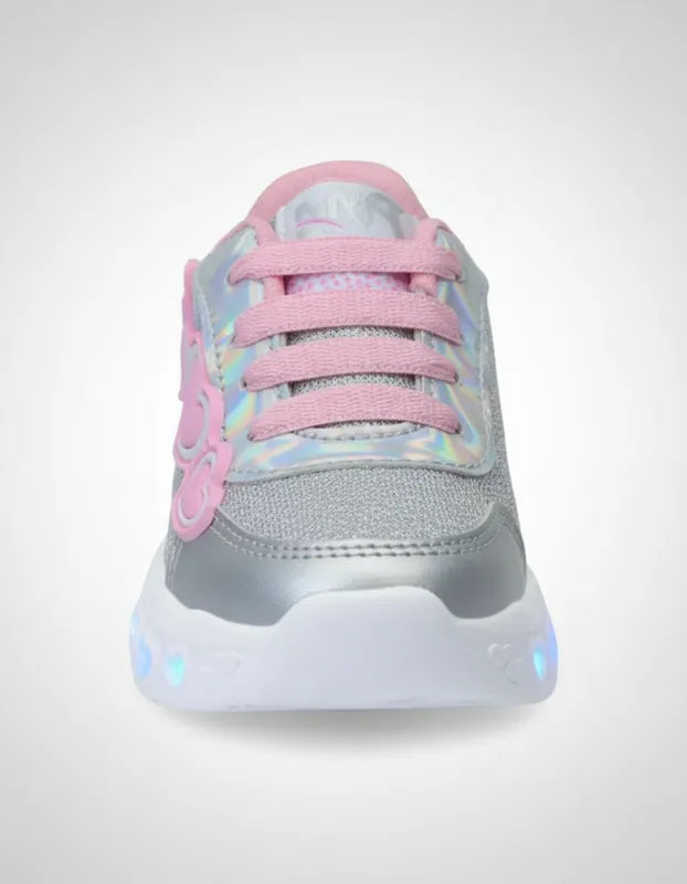 SuperShoes: Tenis con luces y corazones, ¡brillo mágico!