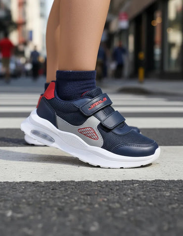 SuperShoes: Tenis Marino Rojo, ¡comodidad y ajuste pro!