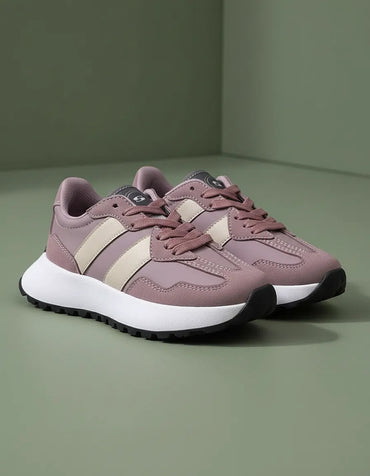 SuperShoes: Tenis "Purple Latte", el hit más aesthetic