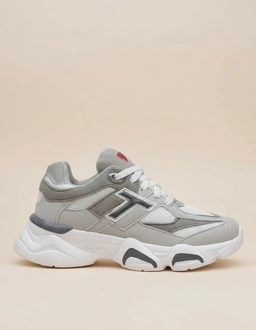 SuperShoes: Tenis retro urbanos, ¡el estilo más cool!