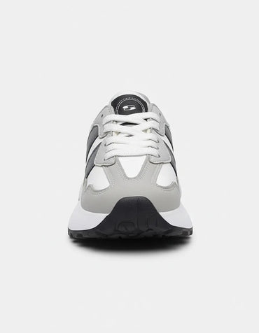 SuperShoes: Tenis Blanco Oxford, ¡estilo urbano y ligero!.
